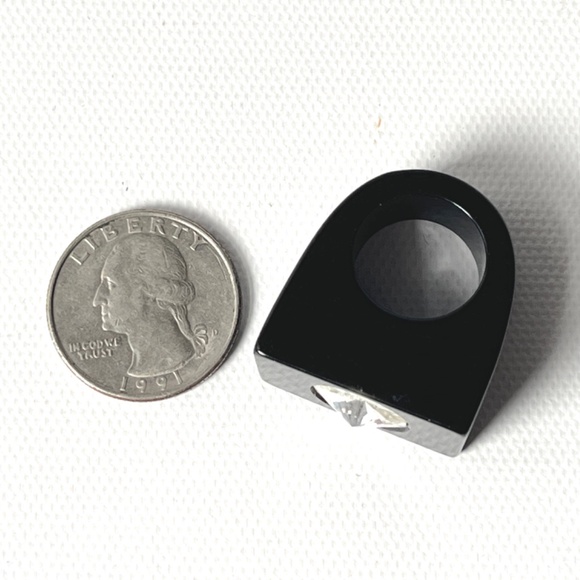 Vintage Size 4.25 Lucite Black Ring Rectangular Flat Top Rhinestone Geometric - Picture 8 of 14